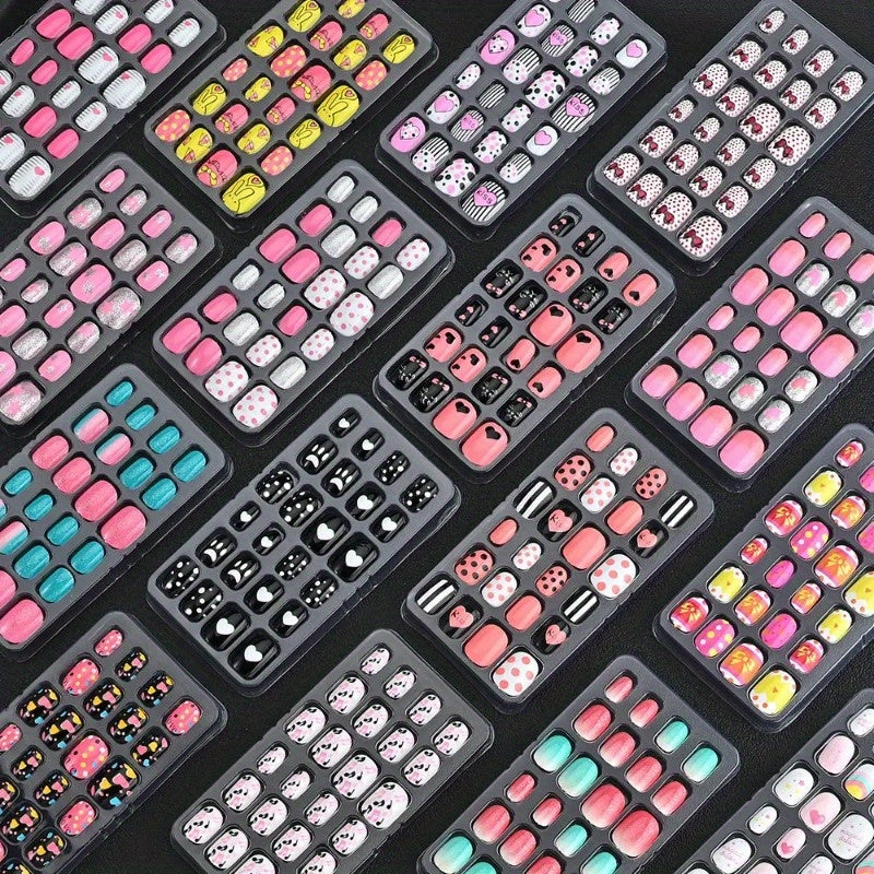24Pcs/Box Candy Kids False Nail Cartoon